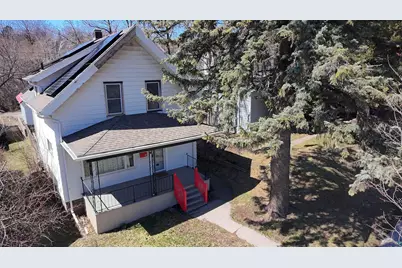 823 N 57th Ave W, Duluth, MN 55807 - Photo 1