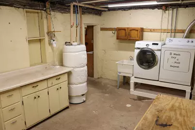 823 N 57th Ave W, Duluth, MN 55807 - Photo 37