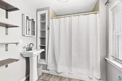 6223 Tacony St, Duluth, MN 55807 - Photo 33