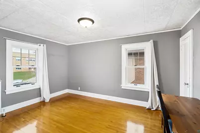 202 N 40th Ave E, Duluth, MN 55804 - Photo 33