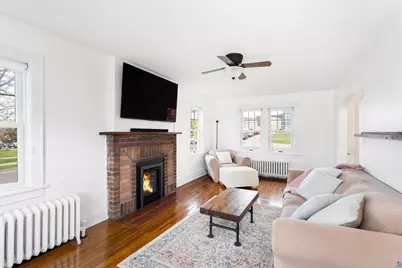 202 N 40th Ave E, Duluth, MN 55804 - Photo 9