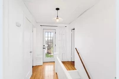 202 N 40th Ave E, Duluth, MN 55804 - Photo 29
