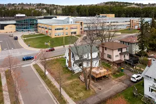 202 N 40th Ave E, Duluth, MN 55804 - Photo 5