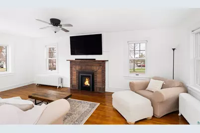 202 N 40th Ave E, Duluth, MN 55804 - Photo 13