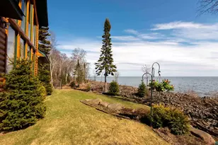 144 Stonegate Rd, Hovland, MN 55606 - Photo 3