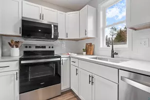 2645 Hagberg St, Duluth, MN 55811 - Photo 9