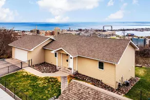 703 W 4th St, Duluth, MN 55806 - Photo 55