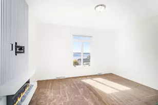 703 W 4th St, Duluth, MN 55806 - Photo 31