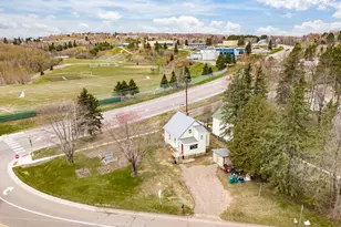 424 E 13th St, Duluth, MN 55811 - Photo 3