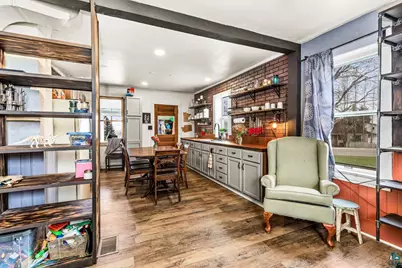 424 E 13th St, Duluth, MN 55811 - Photo 13