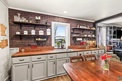 424 E 13th St, Duluth, MN 55811 - Photo 7