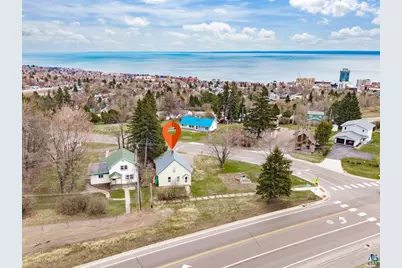 424 E 13th St, Duluth, MN 55811 - Photo 27