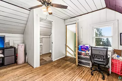 424 E 13th St, Duluth, MN 55811 - Photo 19