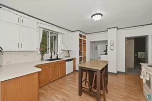 827 99th Ave W, Duluth, MN 55808 - Photo 9