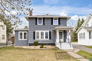 1831 Wallace Ave, Duluth, MN 55803 - Photo 1