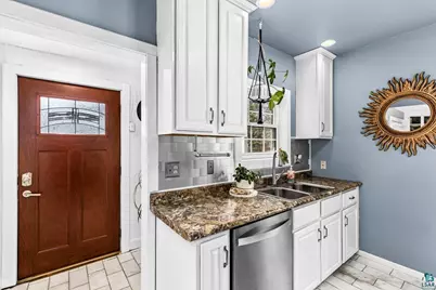 1831 Wallace Ave, Duluth, MN 55803 - Photo 19