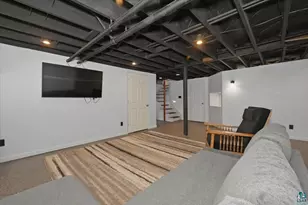 823 Grandview Ave, Duluth, MN 55812 - Photo 25