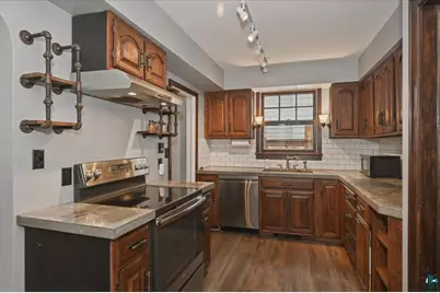 823 Grandview Ave, Duluth, MN 55812 - Photo 13