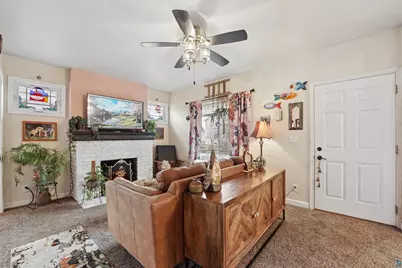 1611 N 23rd St, Superior, WI 54880 - Photo 3
