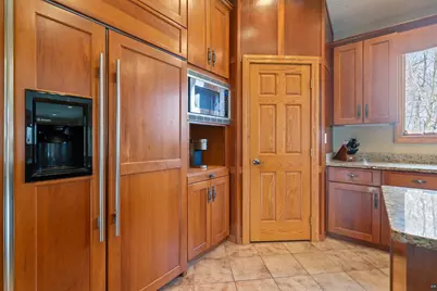 4354 Ugstad Rd, Hermantown, MN 55811 - Photo 9
