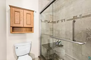 1201 Anderson Rd, Duluth, MN 55811 - Photo 25