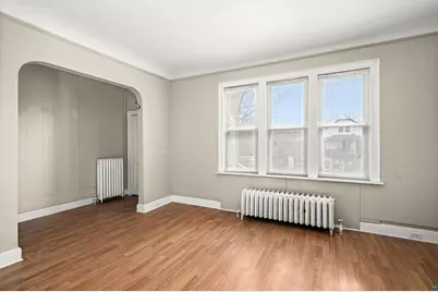 1127 E 3rd St, Duluth, MN 55805 - Photo 3