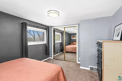 1625 Linzie Rd, Duluth, MN 55811 - Photo 17