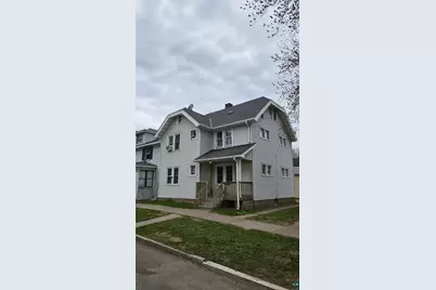 118 N 23rd Ave W, Duluth, MN 55806 - Photo 1