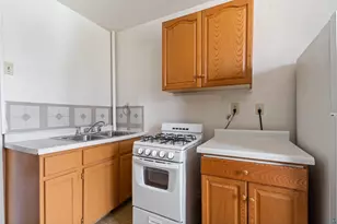 2202 Ogden Ave, Superior, WI 54880 - Photo 7