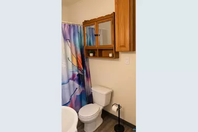 2713 W 3rd St, Duluth, MN 55806 - Photo 5