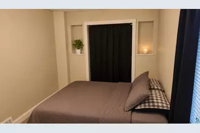 2713 W 3rd St, Duluth, MN 55806 - Photo 21