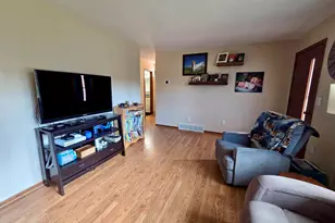 410 N Summit St, Gilbert, MN 55741 - Photo 9