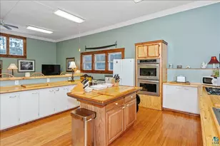 7596 Werner Rd, Virginia, MN 55792 - Photo 9