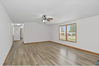 4474 Birchwood Dr, Hermantown, MN 55811 - Photo 5