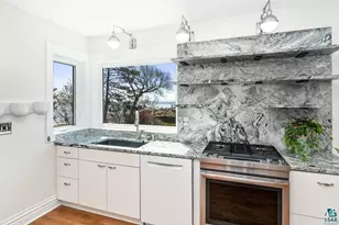 840 Lake Ave S, Duluth, MN 55802 - Photo 29