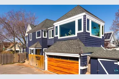 840 Lake Ave S, Duluth, MN 55802 - Photo 3