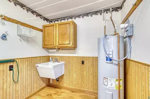 1404 E 10th St, Superior, WI 54880 - Photo 21