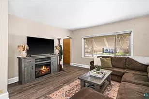 313 22nd St, Cloquet, MN 55720 - Photo 3