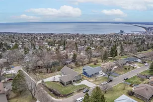 1524 Boulevard Pl, Duluth, MN 55811 - Photo 5