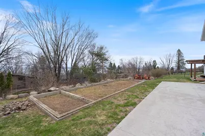 1524 Boulevard Pl, Duluth, MN 55811 - Photo 9