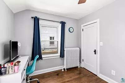 2820 E 2nd St, Duluth, MN 55812 - Photo 23