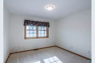 2506 E 21st Ave #-, Hibbing, MN 55746 - Photo 17