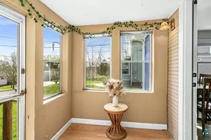219 E Anoka St, Duluth, MN 55803 - Photo 7