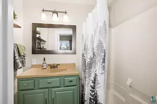 219 E Anoka St, Duluth, MN 55803 - Photo 21