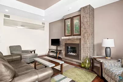 26 E Superior St #406, Duluth, MN 55802 - Photo 3