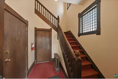 1727 E Superior St, Duluth, MN 55804 - Photo 23
