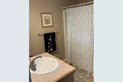 1918 W Kent Rd, Duluth, MN 55812 - Photo 17
