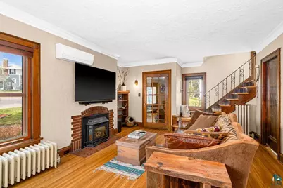 2312 E 8th St, Duluth, MN 55812 - Photo 5