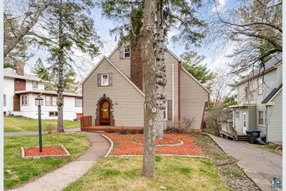 2312 E 8th St, Duluth, MN 55812 - Photo 43