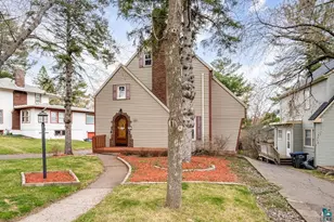 2312 E 8th St, Duluth, MN 55812 - Photo 43